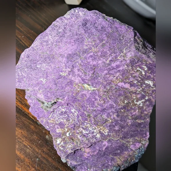 Gorgeous Purpurite Stone - Picture 2 of 3